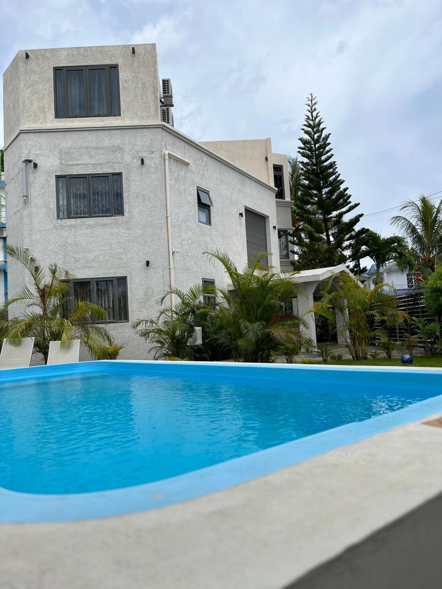 Seasons Break Apartment Pereybere Pereybere Beach Ngoại thất bức ảnh
